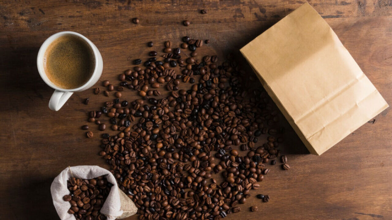 Jaki wpływ mają opakowania na wartość estetyczną marki produkującej kawę?