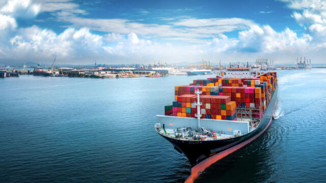 Przykłady innowacyjnych start-upów rozwijających biznes oparty na kontenerach morskich