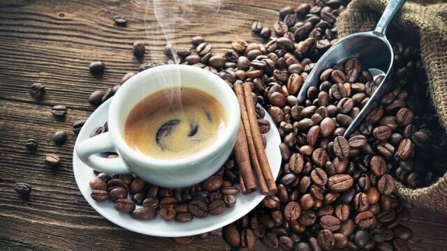 Po co pić kawę filtrującą? Zalety parzenia kawy Colombiana w metodzie pour-over