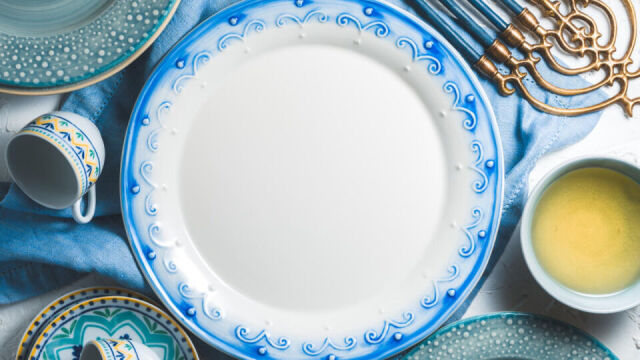 5 powodów, dlaczego warto mieć kilka różnych kompletów talerzy w domu