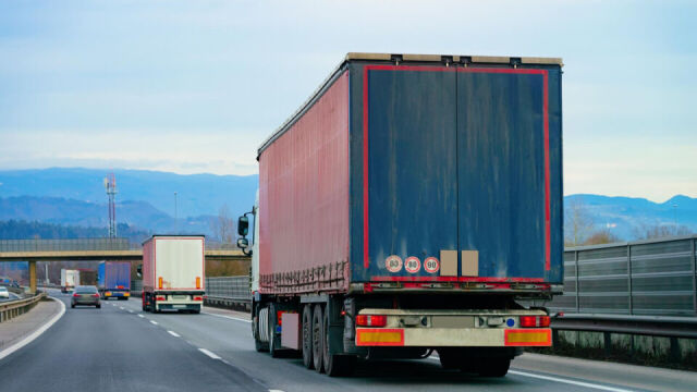 Jak skutecznie organizować transport międzynarodowy?