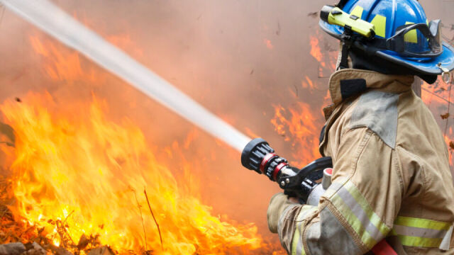 Rozwiązania IoT w służbie ratowniczej: jakie korzyści odnosi straż pożarna z ich wprowadzania?