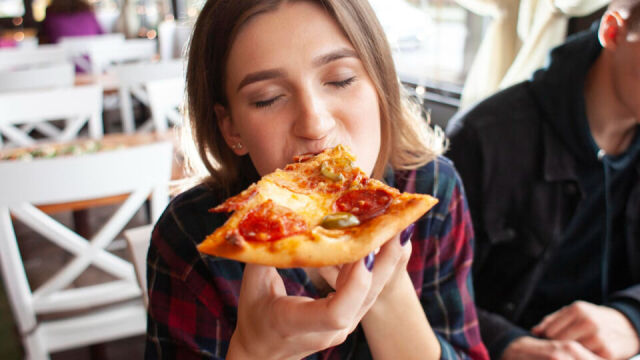 Czy duże ilości sera są konieczne, aby pizza była pyszna?