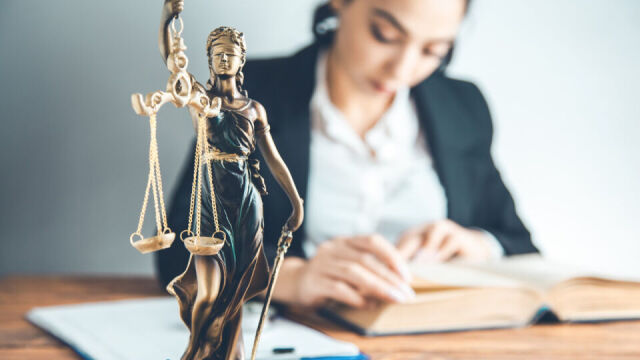 Znaczenie specjalizacji dla sukcesu prawnika